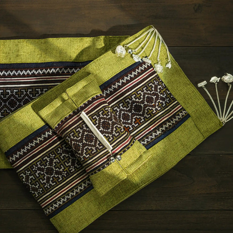 Table Runner (2.7m/2.9m) & Napkin Bag Set