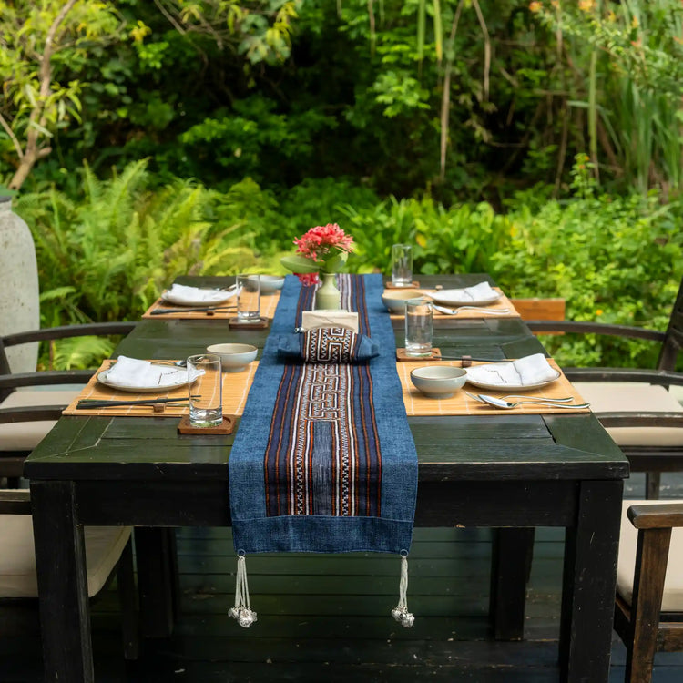 Table Runner (2.3m/2.5m) & Napkin Bag Set