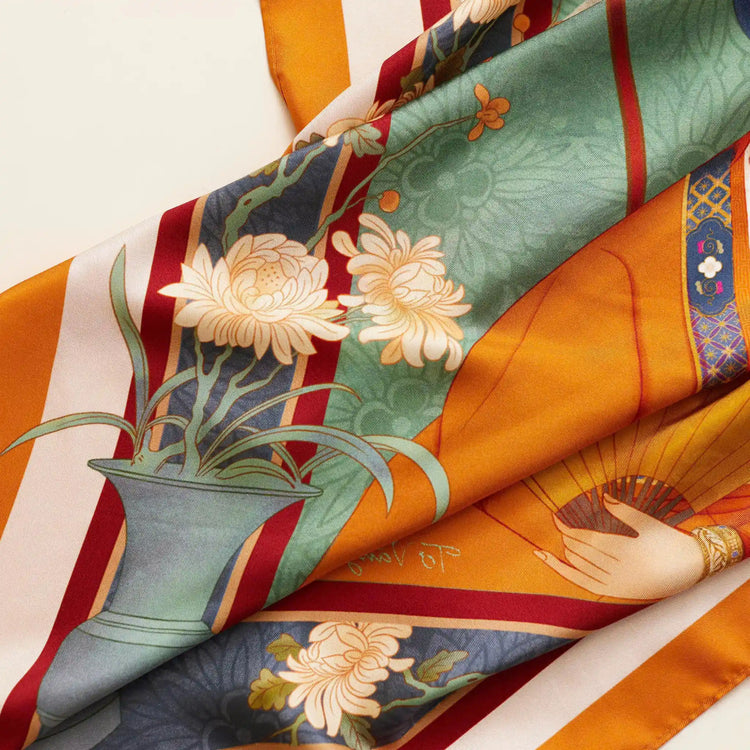 Queen Silk Scarf
